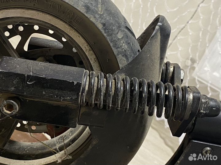 Передние амортизаторы для куго м 4 про