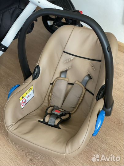 Коляска Adamex 3 в 1 отличная