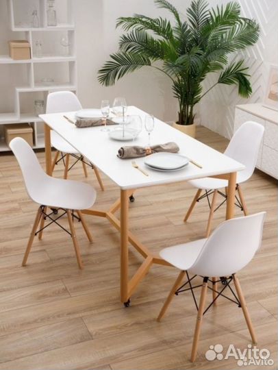 Стулья кухонные Eames DSW