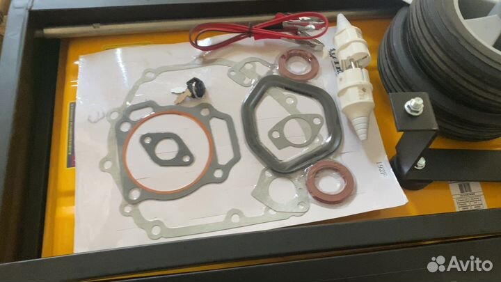 Генератор бензиновый