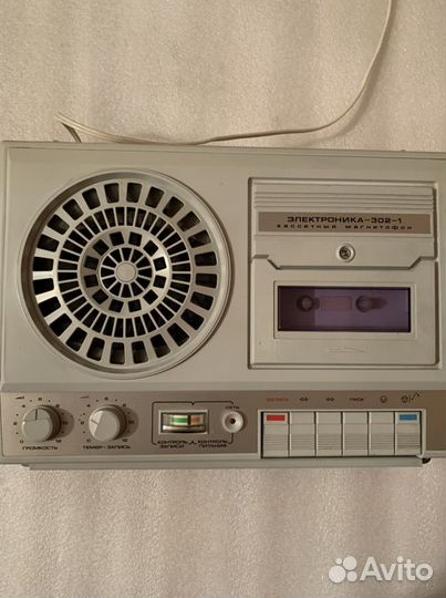 Кассетный магнитофон электроника 302-1