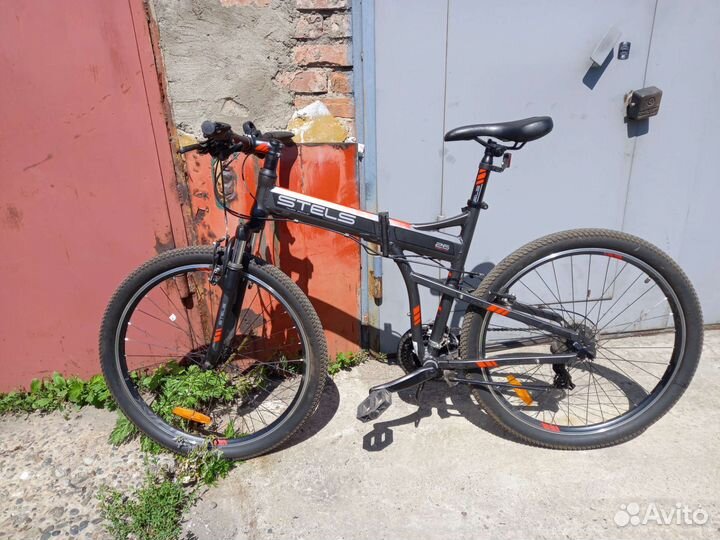 Велосипед складной Stels Pilot 970