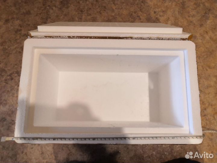 Коробка/контейнер/бокс / холодильник из пенопласта