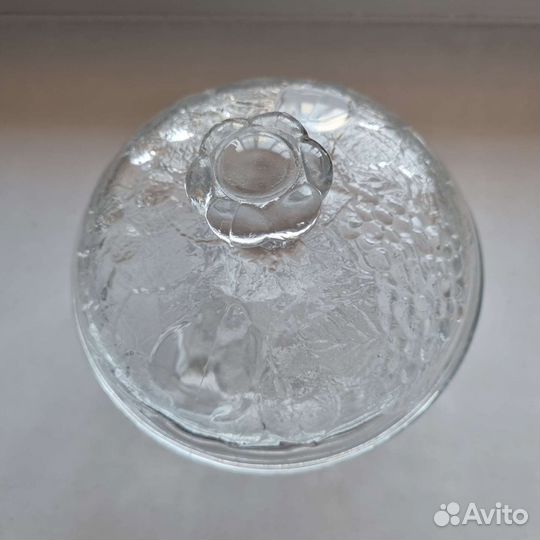 Конфетница, сахарница, вазы, салатницы