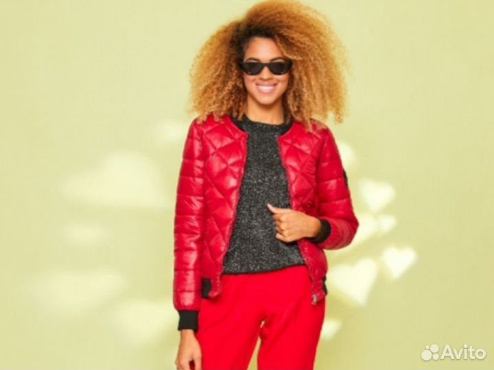 Бомбер женский