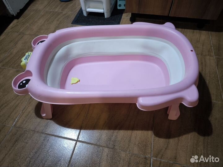 Ванна для купания новорожденных