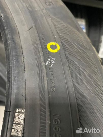 Yokohama Ice Guard IG65 275/45 R20 110T