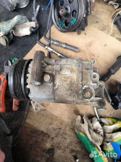 Компрессор подвески Opel Astra H Z16XER