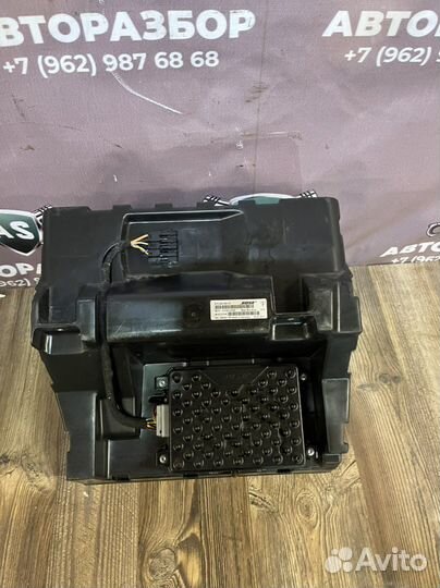 Сабвуфер bose Porsche panamera 970