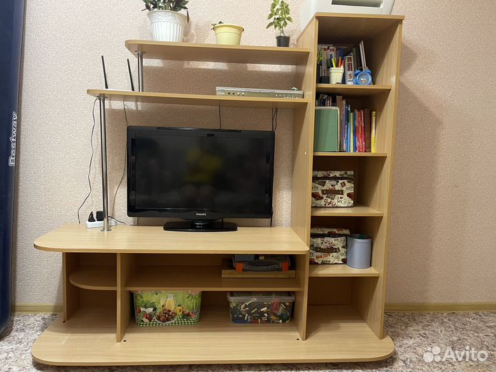 Тумба под телевизор