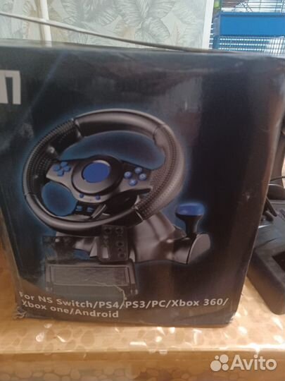 Игровой руль с педалями