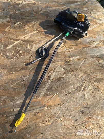 Замок задней левой двери chevrolet cruze