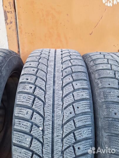 Колеса зимние Gislaved r16 205 55 ford 5х108