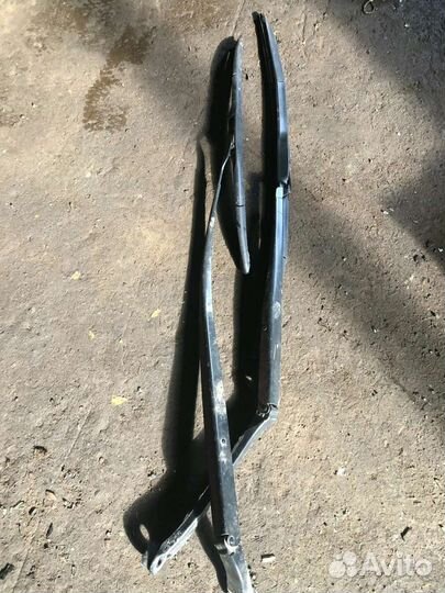 Поводки дворников Toyota Camry 7