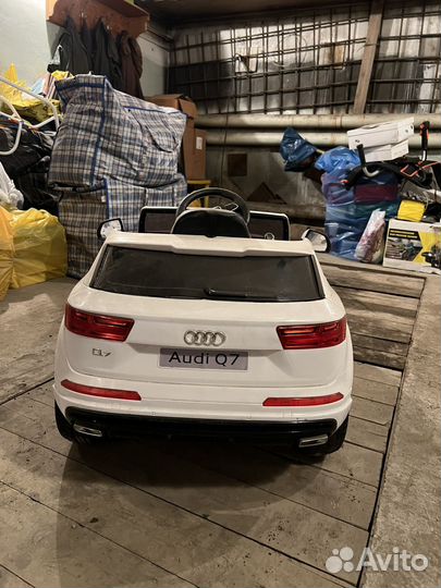 Детский электромобиль