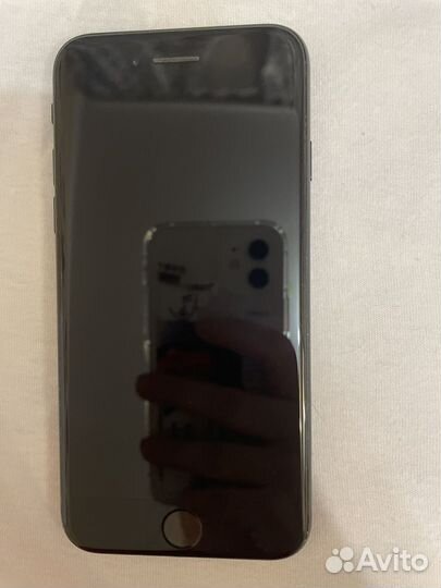 iPhone SE (2020), 64 ГБ