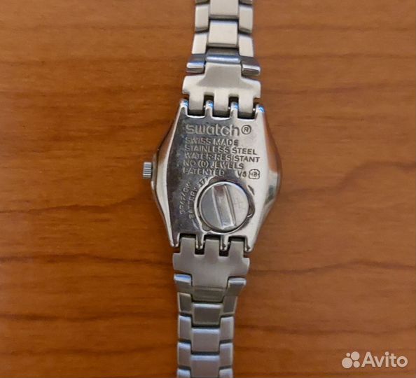 Часы женские Swatch Швейцария
