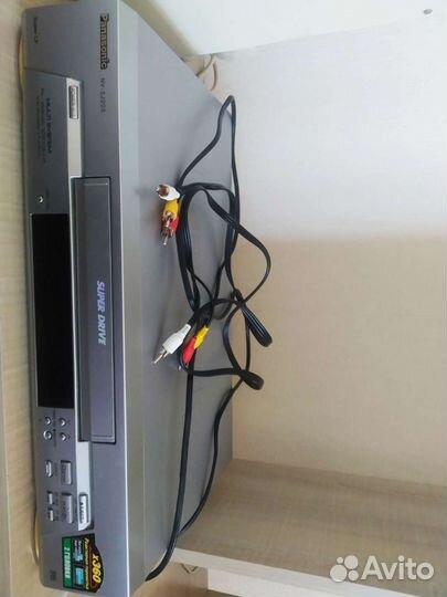 Видео магнитофон VHS