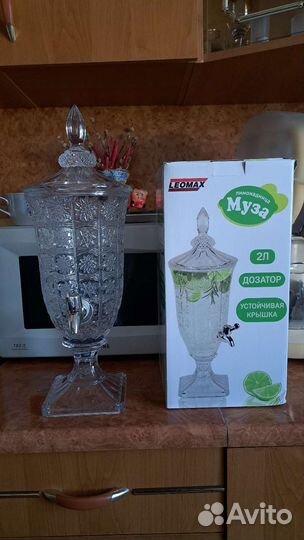 Лимонадница с краном