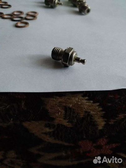 Свеча зажигания (накаливания) для двигателей авиам