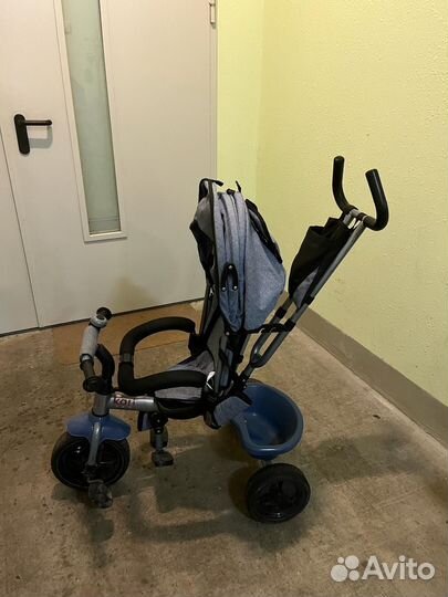 Трехколесный велосипед