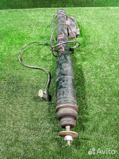 Амортизатор подвески задний левый Mercedes-Benz