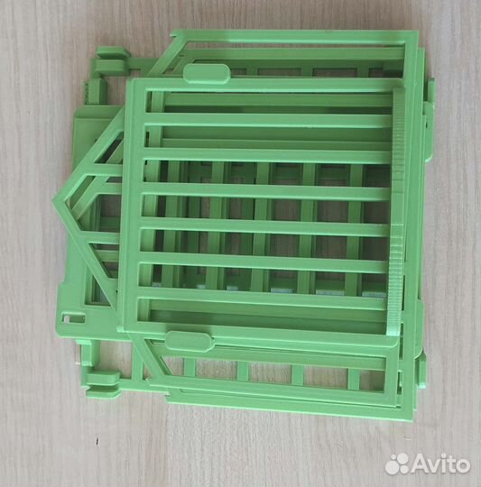 Птичка поющая