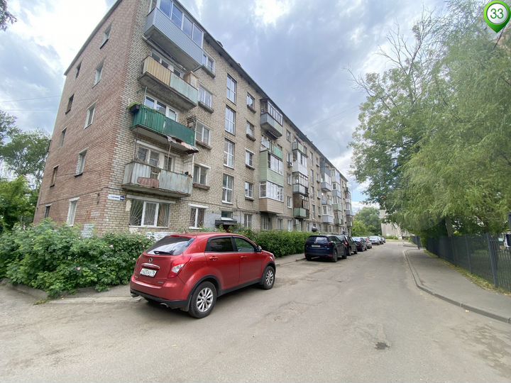 2-к. квартира, 42 м², 1/5 эт.