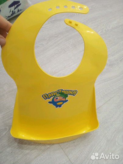 Нагрудник детский для кормления