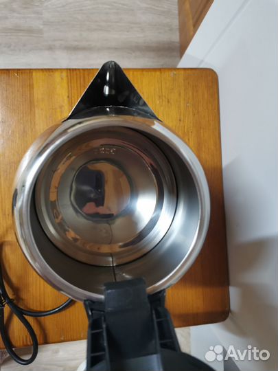 Чайник электрический новый