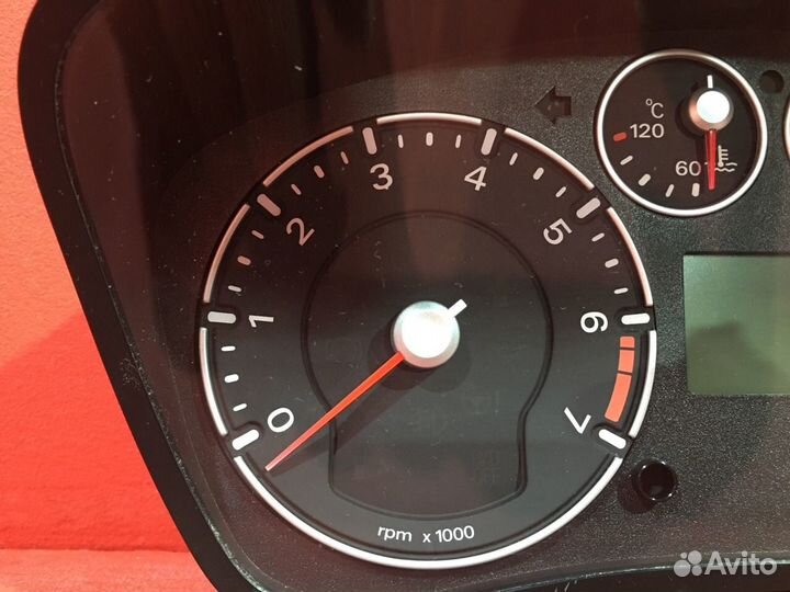 Щиток приборов Ford Fusion хетчбэк fyja 1.6L 1596