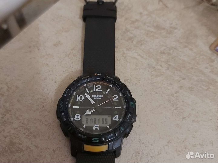 Часы casio pro trek B50