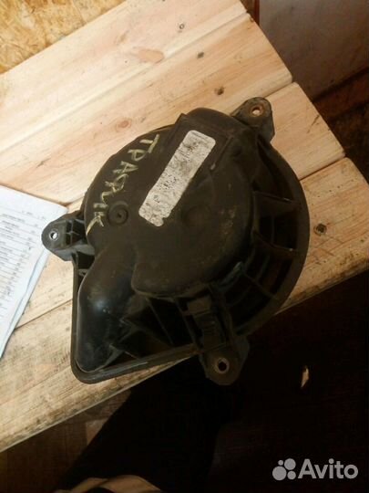 Моторчик печки Рено Трафик оригинал