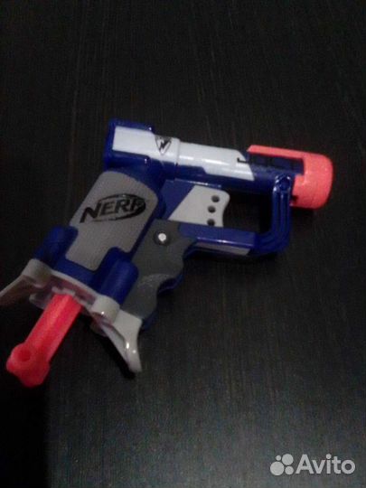 Бластеры Nerf и аксессуары к ним