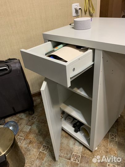 Стол компьютерный