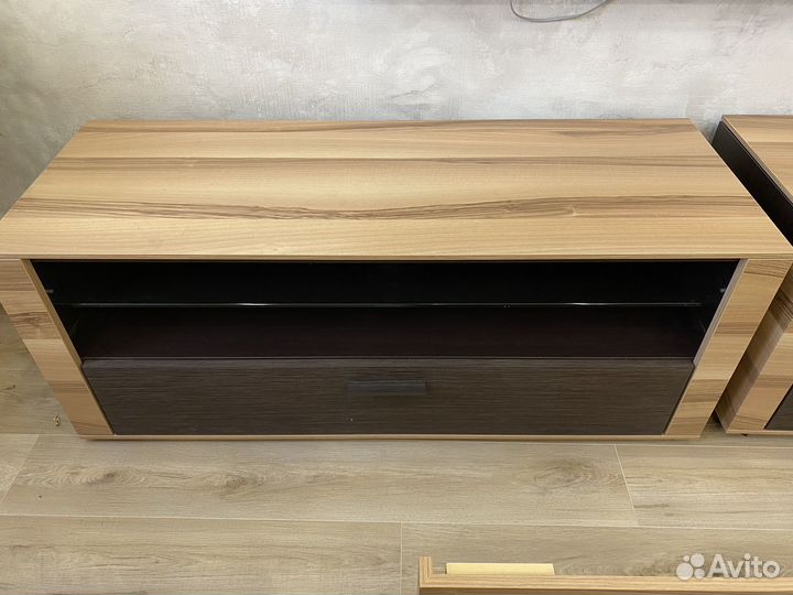 Тумба под телевизор Дятьково, 3 шт