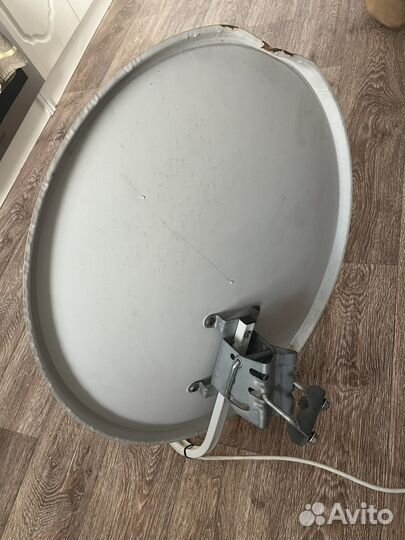 Тарелка триколор тв