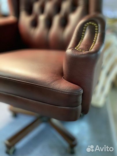 Компьютерное кресло