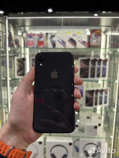 iPhone Xr, 64 ГБ