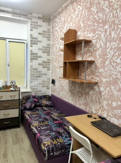 Комната 20 м² в 5-к., 1/1 эт.