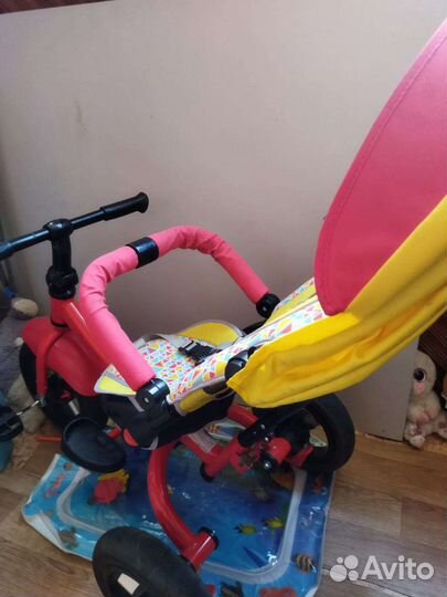 Трехколесный велосипед