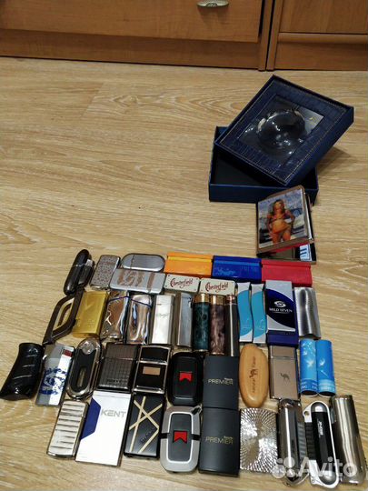 Коллекция зажигалок известных марок сигарет, экскл