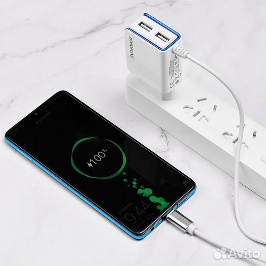 Сзу borofone BA-35A 2*USB+Lighting 2.1A White