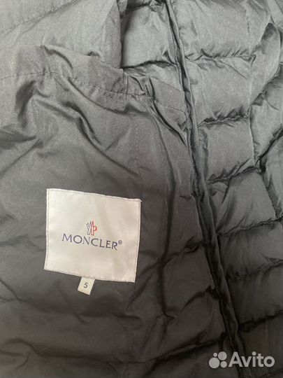 Пуховик moncler