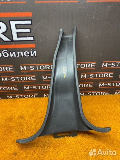 Обшивка стойки левая Subaru Impreza GC1-003306