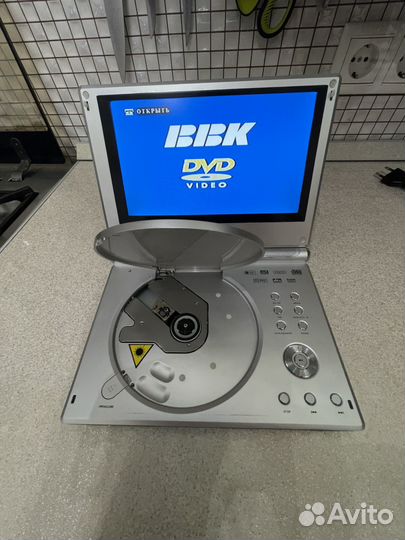 Портативный DVD плеер BBK DL385DC