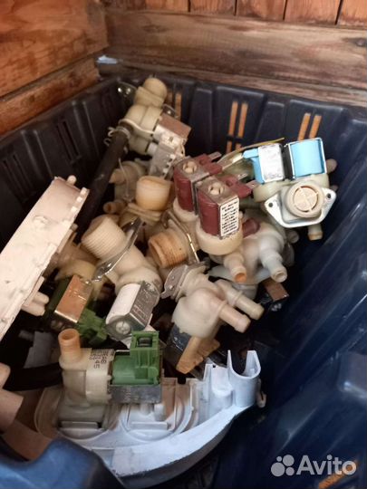 Клапан подачи воды для стиральной машины