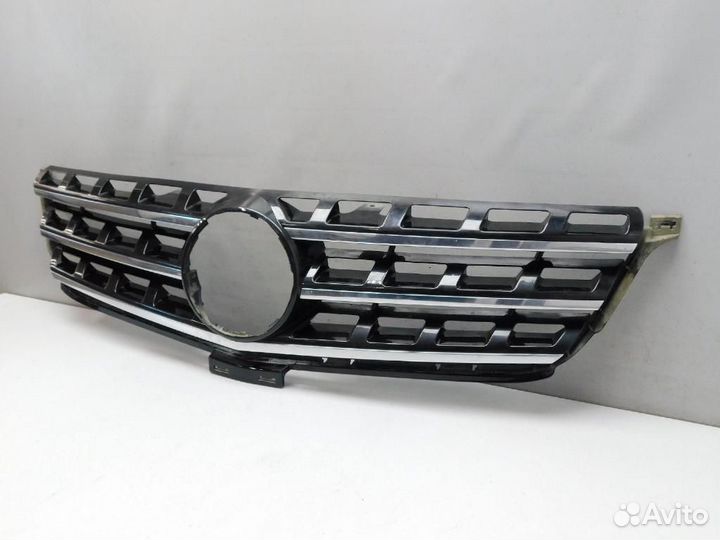 Решетка радиатора Mercedes-Benz M-Class/GLE