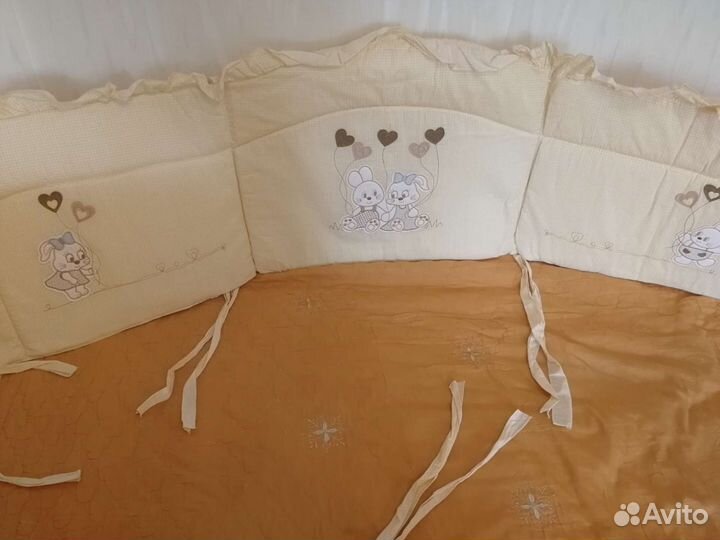 Бортики в детскую кроватку