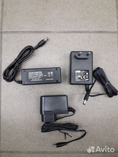AC/DC Адапторы 12v новые и провод питания